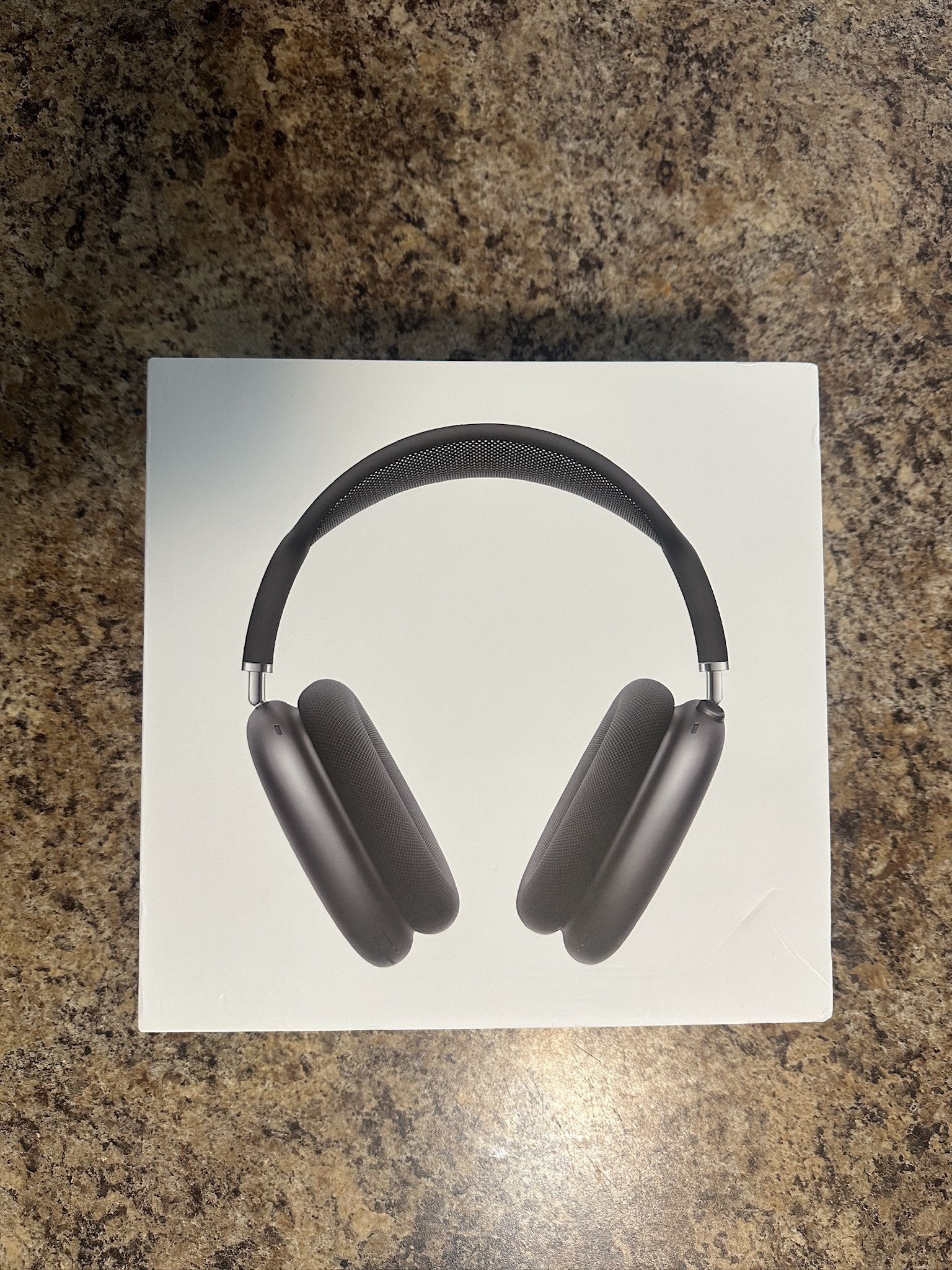 Apple AirPods Max(A3000) (6A325) Headphones - Black.