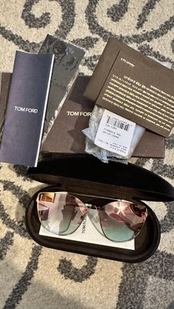 100% Authentic TOM FORD sunglassss