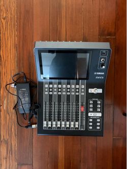 Yamaha DM3 Dante Digital Mixing Console (Like New)