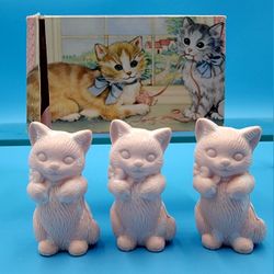 Vintage 1987 AVON Kitty Trio Soaps Cat Figures Kitten Collectibles. Box Damaged.