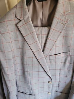 48 L SUITS X 11