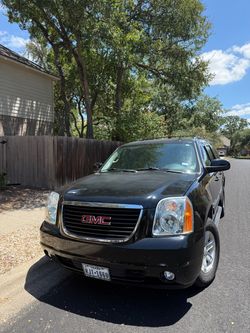 GMC YUKON XL SLE 1500