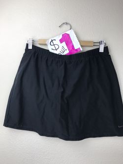 Women’s sport skirt size L