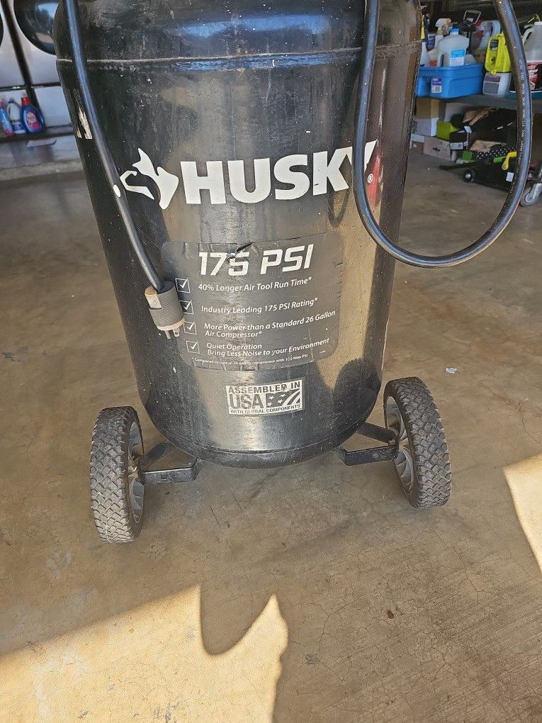 Air Compressor  Husky  175 Psi 30 Gal