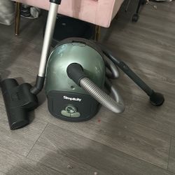 Simplicity Vaccumm