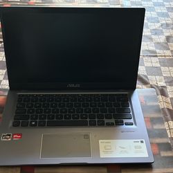 ASUS 14 M415-IH59