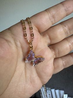 nNECKLACE