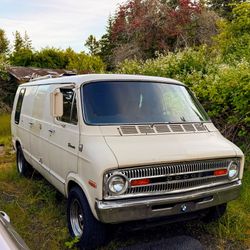 1973 Dodge Camper Van