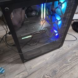 Gaming Computer Set Up