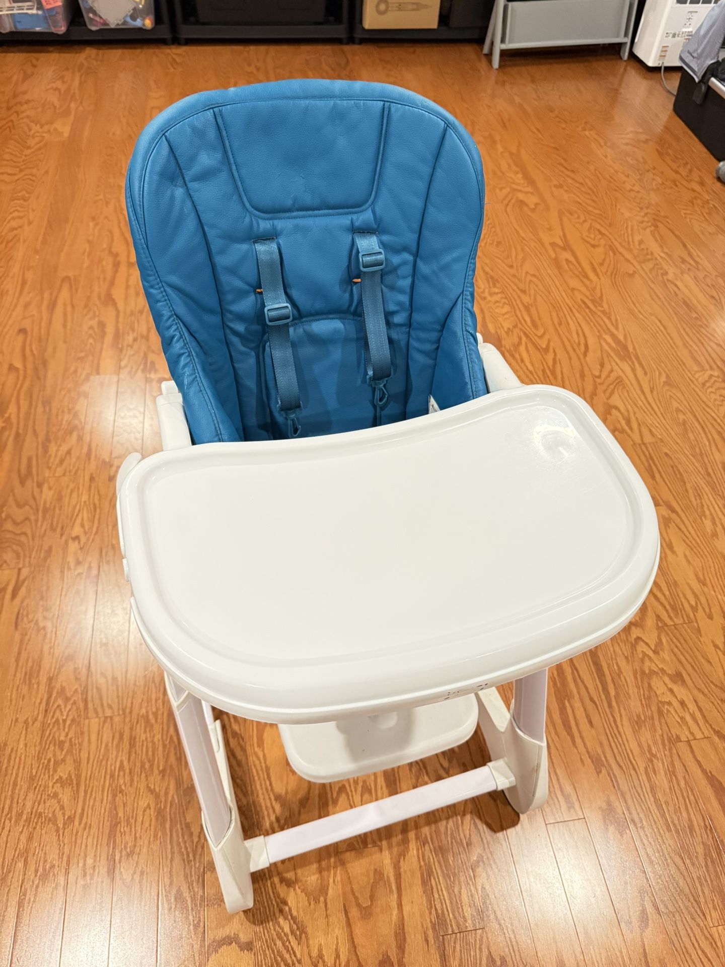Joovy High Chair/booster