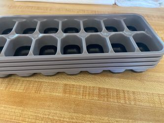 Ice cube trays