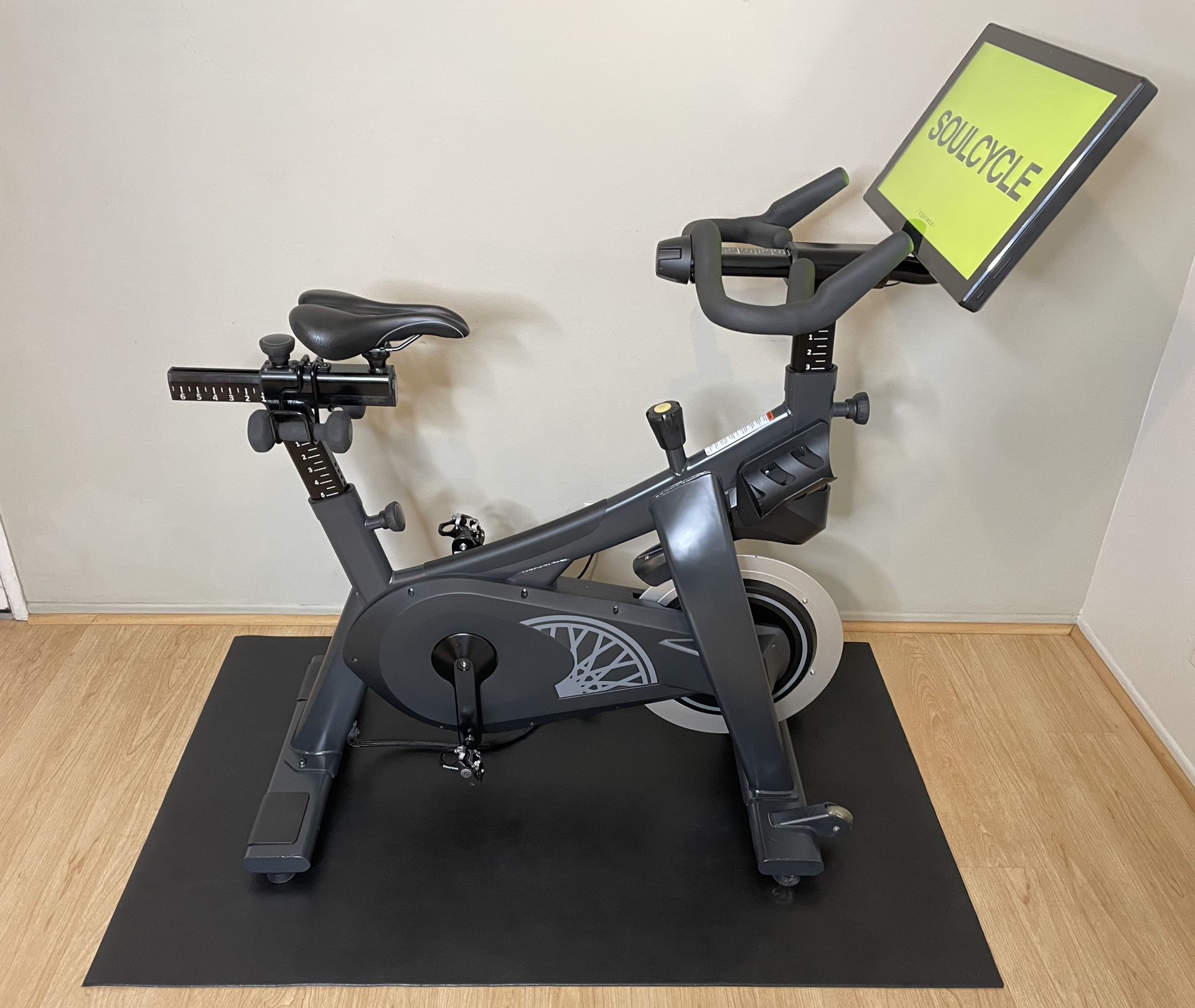 Stages x SoulCycle SC2 Spin Bike Studio Trainer Exercise Bicycle Workout Stationary Commercial Gym