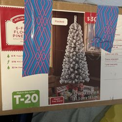 6 Ft Flocked Tree