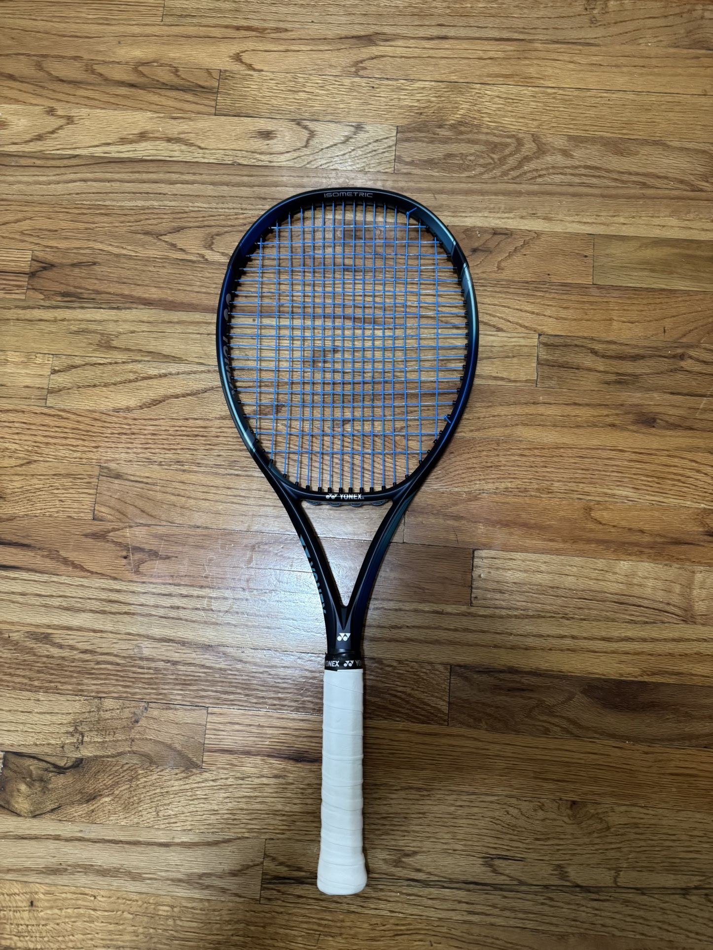 2022 Yonex Ezone 98 Grip Size #3 (4 3/8)