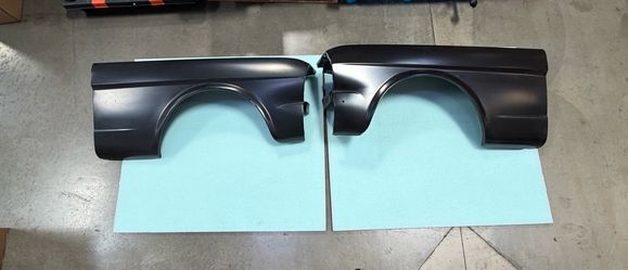 1964 - 66 Ford Mustang Front Fenders Stamped Steel Construction Passenger And Driver Side NO DENTS