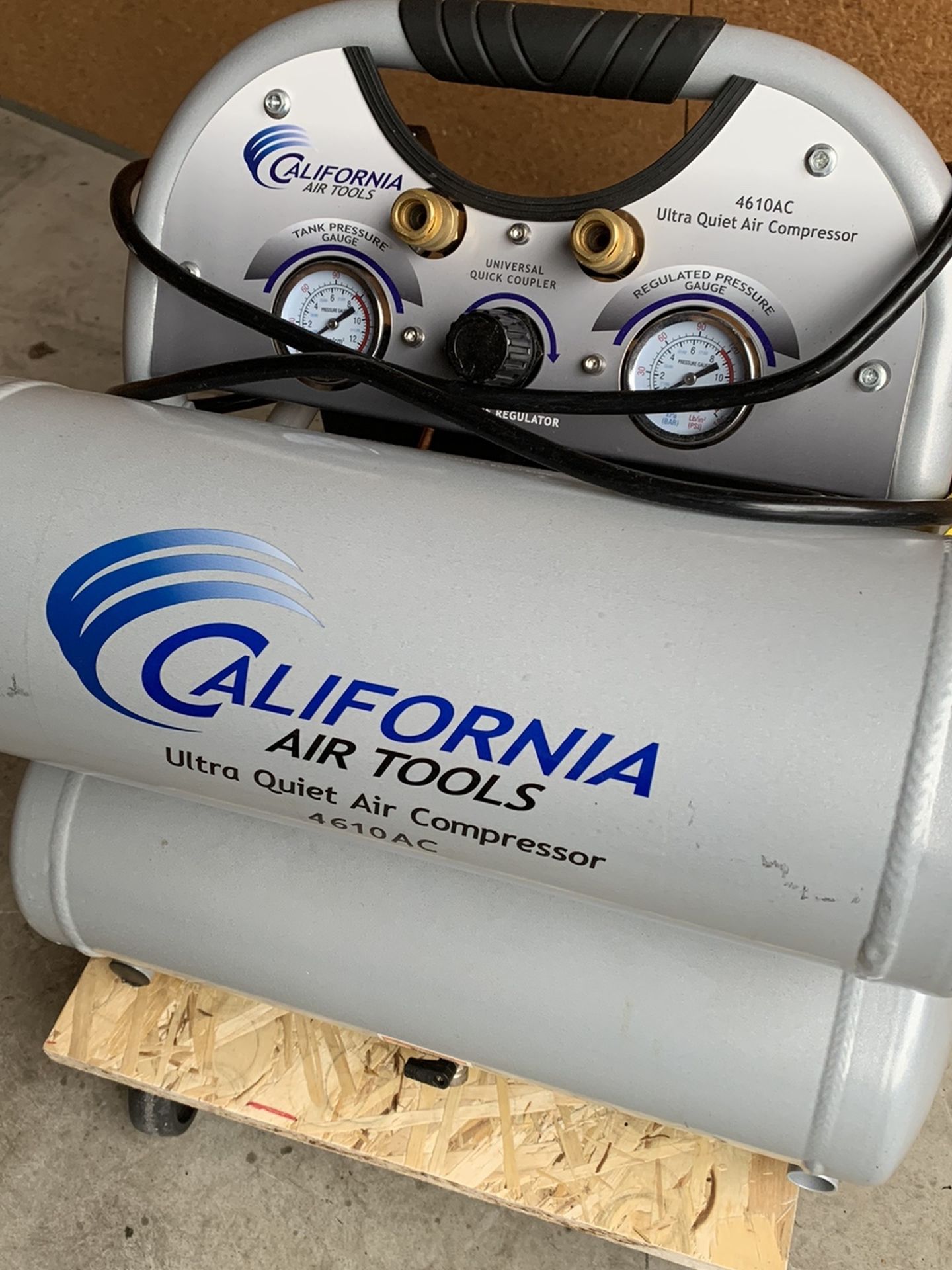 California Air Tools CAT-4610AC Ultra Quiet & Oil-Free 1.0 hp 4.6 gallon Aluminum Twin Tank Electric Portable Air Comp