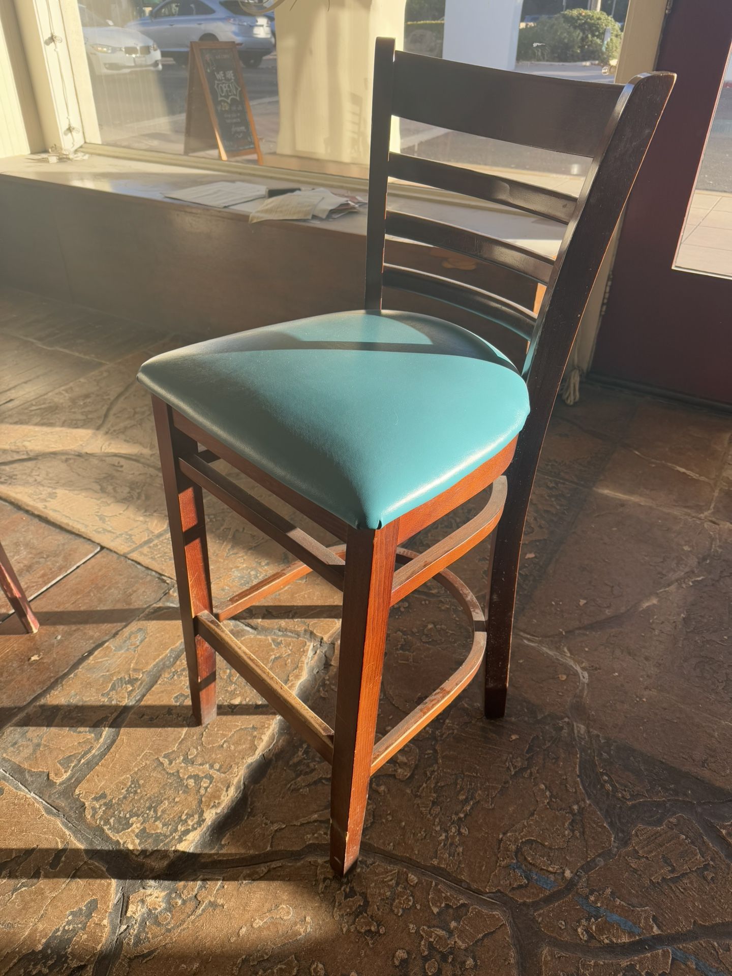 Bar Stools With Back 