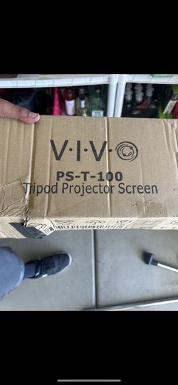 Tripod Projector Screen
