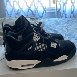 Jordan Retro 4 White Thunder 