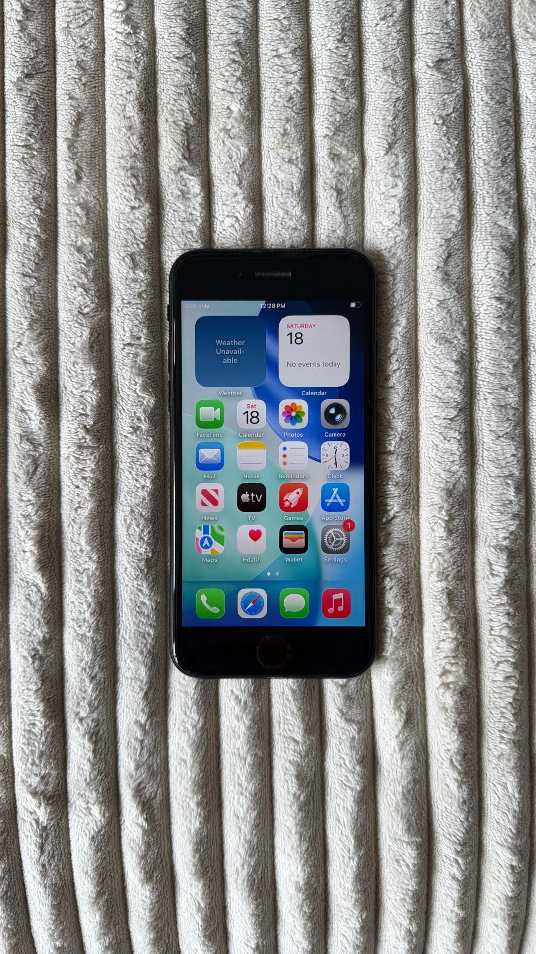 IPhone SE Unlocked