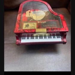 Kings Piano Music Box 