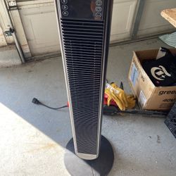 Tower Fan With Remote 
