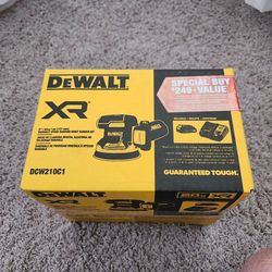 DEWALT 20V MAX XR 5" Cordless Orbital Sander Kit – NEW SEALED