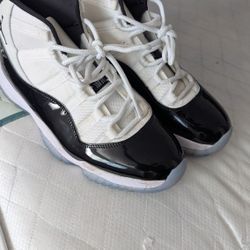 Jordan 11 Concords Size 12