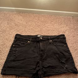 H&M Women’s High Rise Black Shorts Size 14