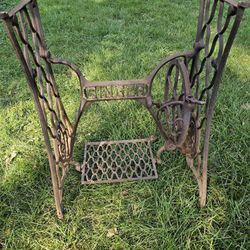 Singer Sewing Machine Base