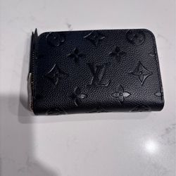 LV coin purse