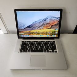 Apple MacBook Pro Laptop