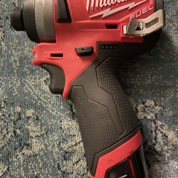 Milwaukee M12 Impact Driver