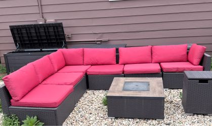 Outdoor furniture with table gas fire pit