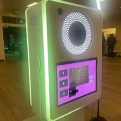 Photo Booth With Props ! Photobooth ! 