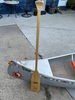 14’ Lowe Boat 4 People Canoe With Motor