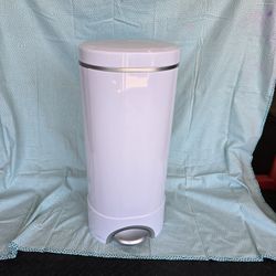 Munchkin Diaper Pail 