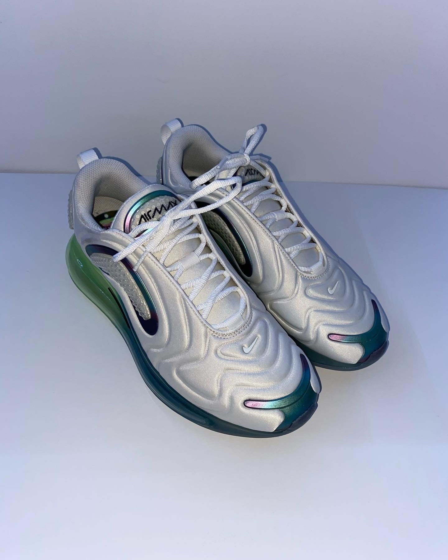 Air Max 720 Bubble Pack