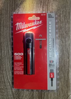 Milwaukee flashlight