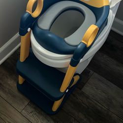 Toilet Seat, Potty Training Seat for Toddler, Upgraded 2-in-1 Potty Toilet Training for Boys and Girls,Waterproof Cushioned Mat with Non-slip Step Sto