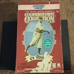 Sports figurines