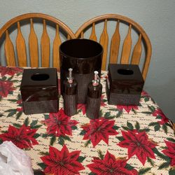 6 piece Ceramic Restroom Set.