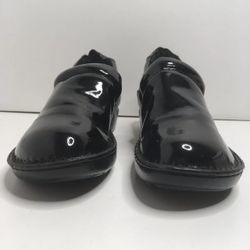 Born Shoes Clogs Women Size 10M Black Color Great Condition