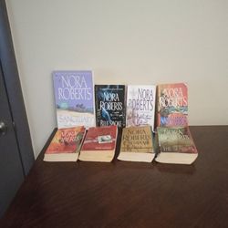 8 Nora Roberts Books 