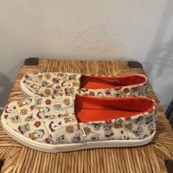 Toms Vibrant Orange Animal Print Slip-On Shoes Size 9.5