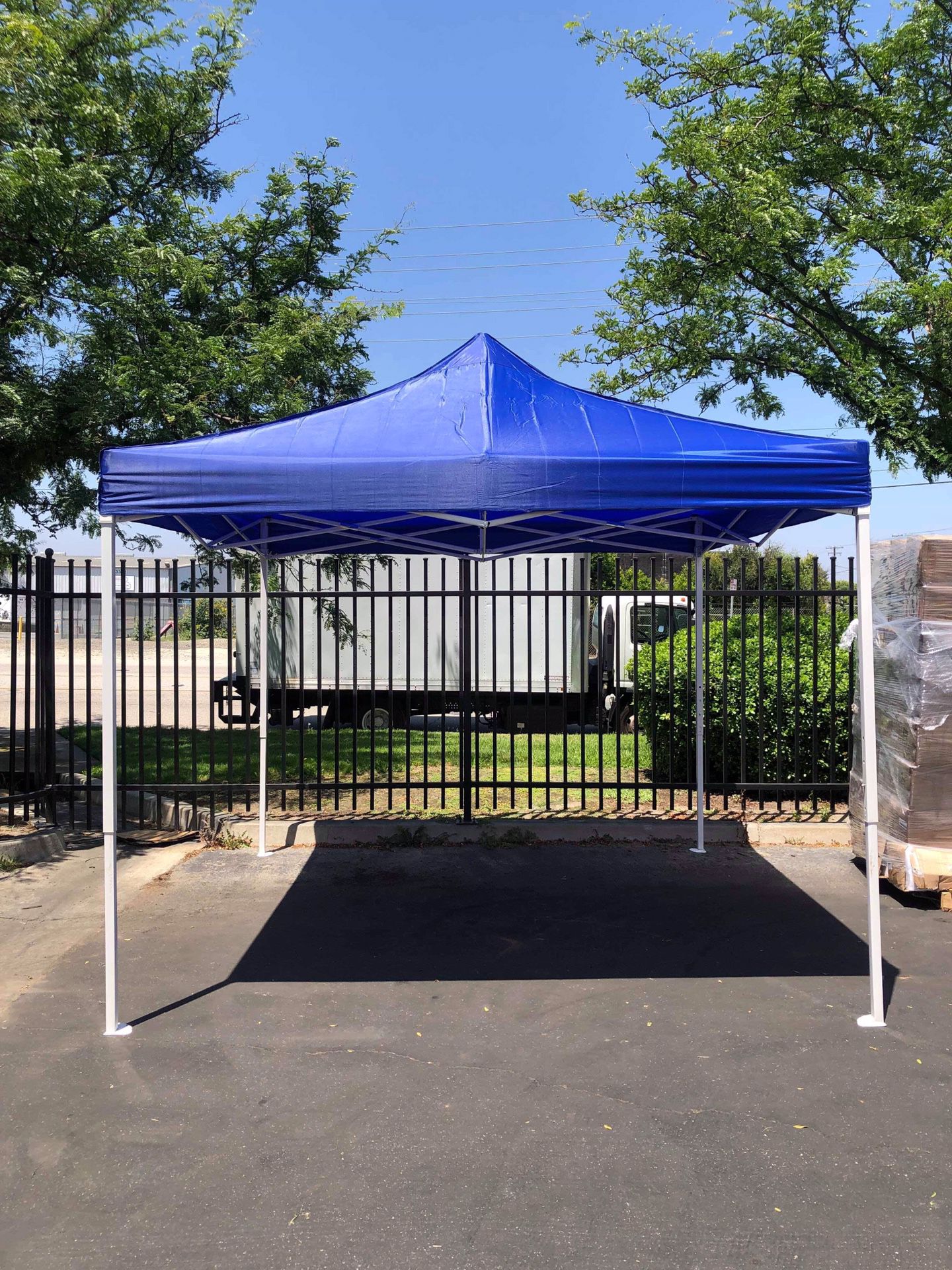 🌦🌦🌦10x10ft Pop Up Canopy Tent Available in Different colors🌦🌦🌦
