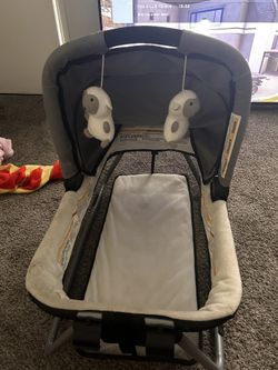 Baby Rocking Bassinet