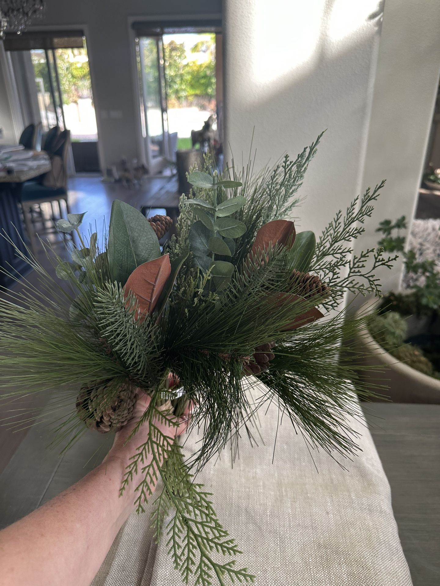 Pottery Barn Eucalyptus And Magnolia Decorative Holiday Vase Filler