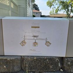 3-Light Track Lighting Fixture 