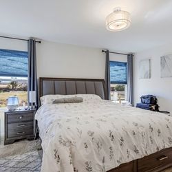 King size bedroom set * mattress not included *